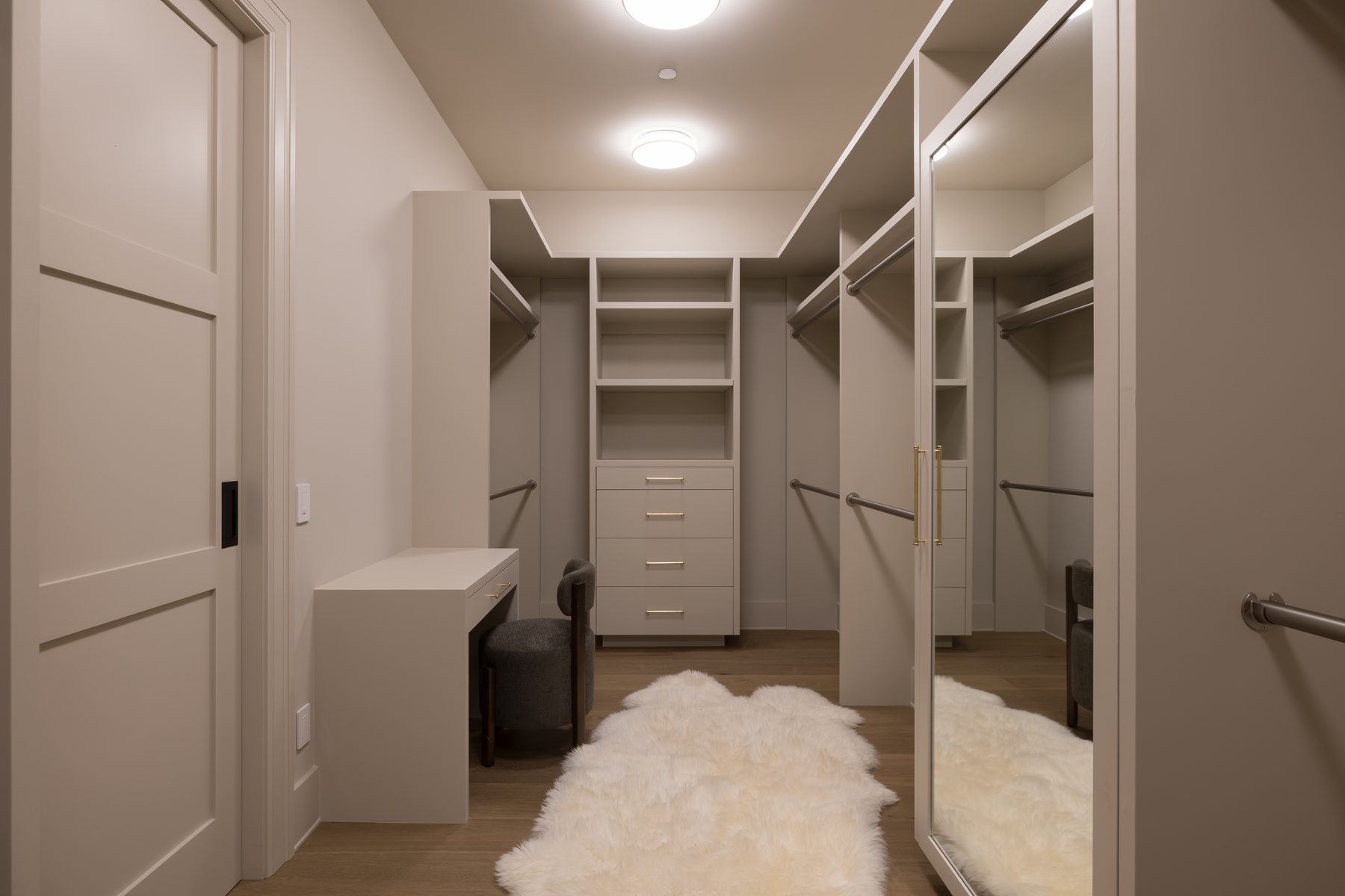 Spa bath with soaking tub and open shower